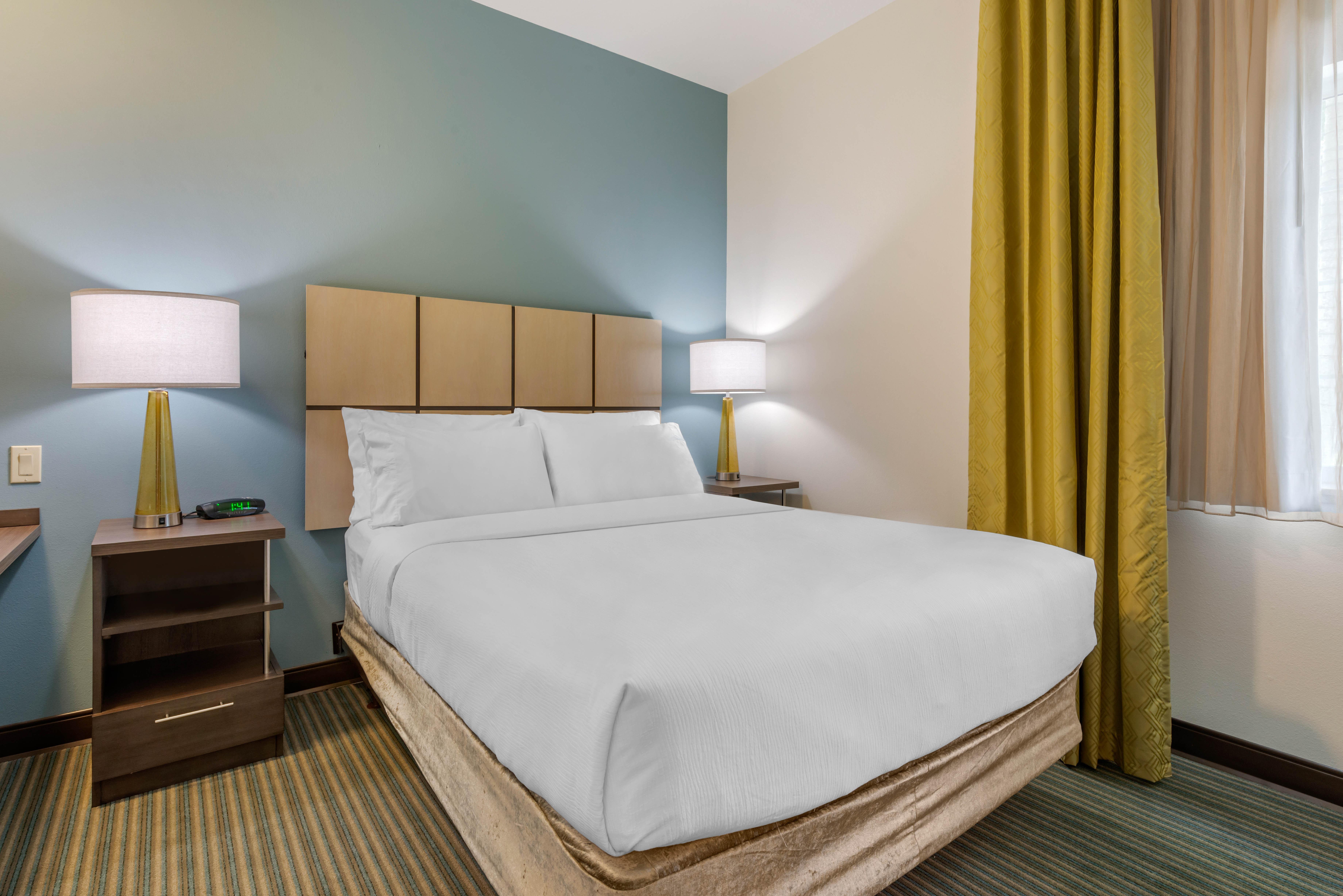 Candlewood Suites Fort Myers/Sanibel Gateway By Ihg מראה חיצוני תמונה