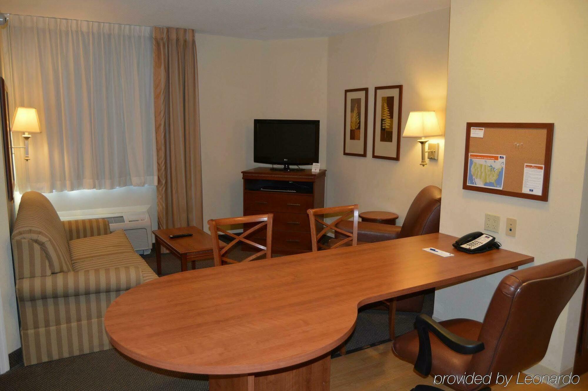 Candlewood Suites Fort Myers/Sanibel Gateway By Ihg מראה חיצוני תמונה